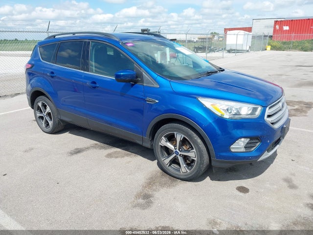 45452532 :رقم المزاد ، 1FMCU9HD6JUB42789 vin ، 2018 Ford Escape Sel مزاد بيع