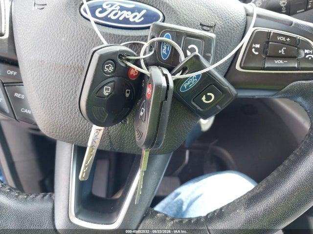 45452532 :رقم المزاد ، 1FMCU9HD6JUB42789 vin ، 2018 Ford Escape Sel مزاد بيع