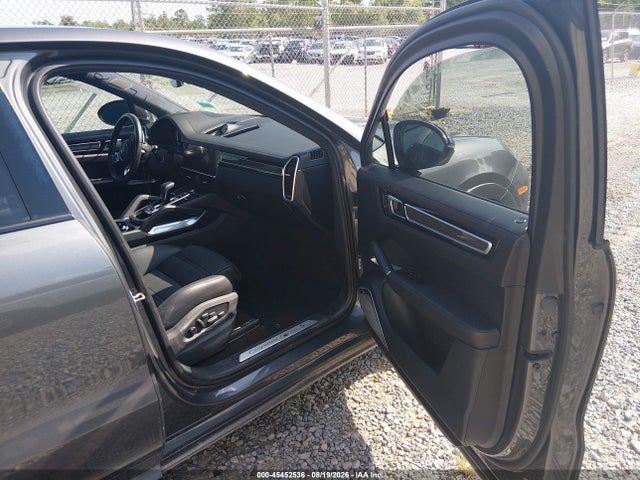 Aukcja sprzedaży 2022 Porsche Cayenne E-hybrid Coupe Turbo S, vin: WP1BH2AY0NDA59081, numer aukcji: 45452536