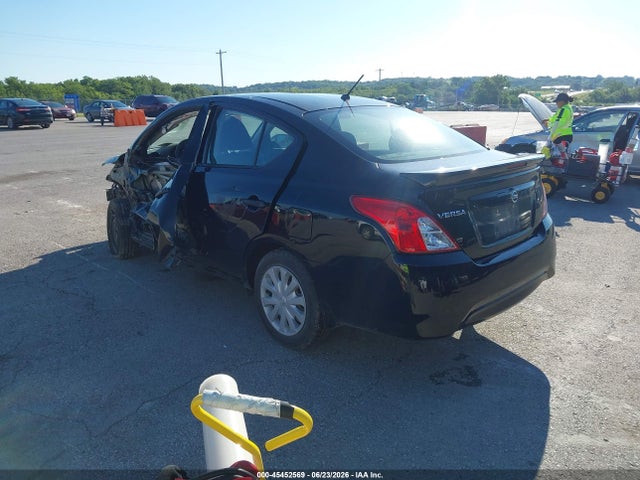 Продаж на аукціоні авто 2018 Nissan Versa 1.6 S+, vin: 3N1CN7AP4JL839529, номер лоту: 45452569