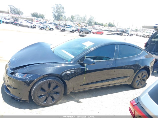 2025 Tesla Model 3 Long Range Rear-wheel Drive/standard Rear-wheel Drive მანქანა იყიდება აუქციონზე, vin: 5YJ3E1EA9SF045755, აუქციონის ნომერი: 45452571