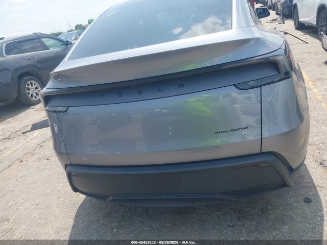 Продаж на аукціоні авто 2026 Tesla Model Y All-wheel Drive/long Range Launch Series/premium All-wheel Drive, vin: 7SAYGDEE1TA701257, номер лоту: 45452632