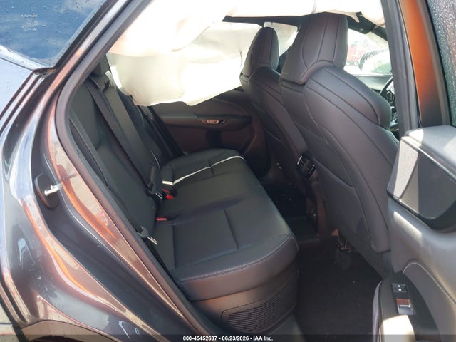 JTJKKCFZ4R2030305 Lexus Nx 450h+ F Sport Handling