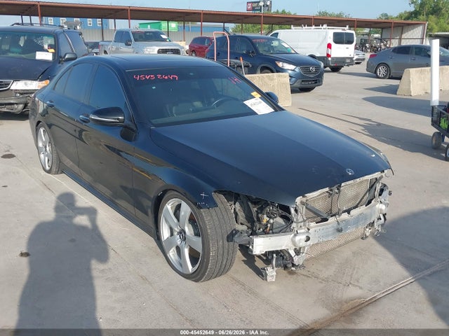 45452649 :رقم المزاد ، 55SWF8DB3KU283967 vin ، 2019 Mercedes-benz C 300 مزاد بيع