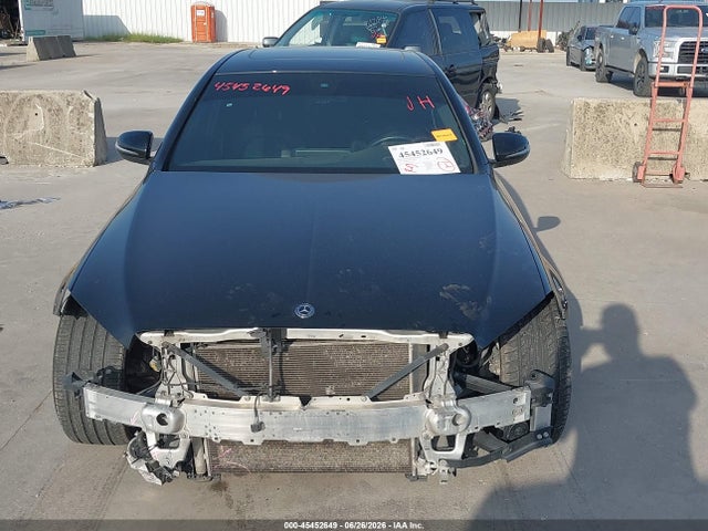 45452649 :رقم المزاد ، 55SWF8DB3KU283967 vin ، 2019 Mercedes-benz C 300 مزاد بيع