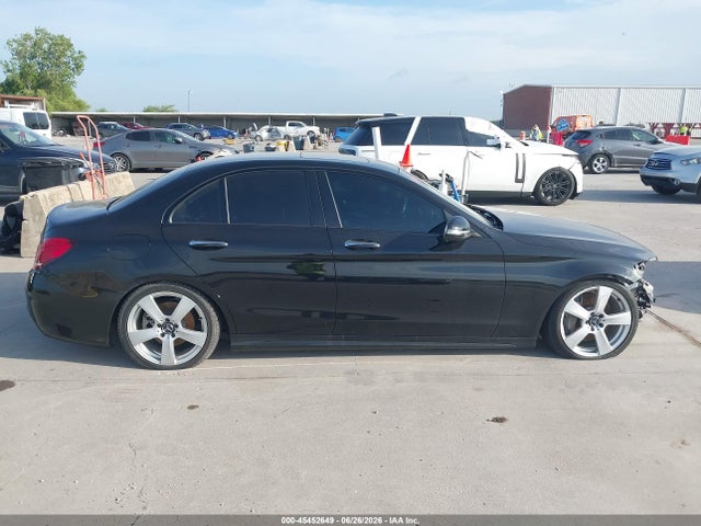 45452649 :رقم المزاد ، 55SWF8DB3KU283967 vin ، 2019 Mercedes-benz C 300 مزاد بيع