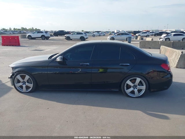 45452649 :رقم المزاد ، 55SWF8DB3KU283967 vin ، 2019 Mercedes-benz C 300 مزاد بيع