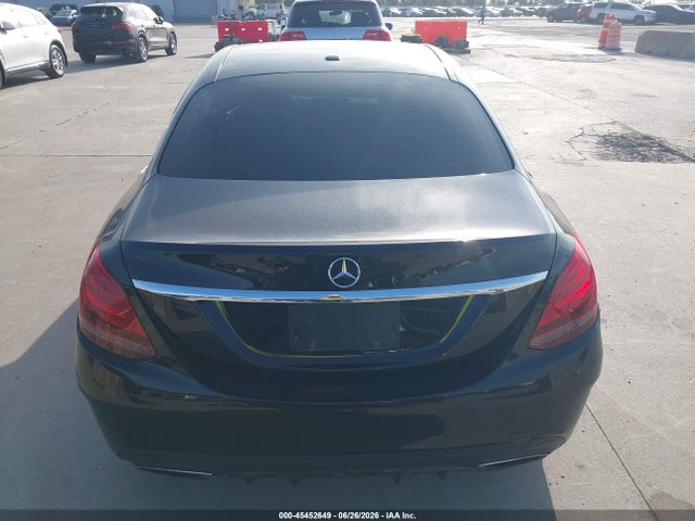 45452649 :رقم المزاد ، 55SWF8DB3KU283967 vin ، 2019 Mercedes-benz C 300 مزاد بيع