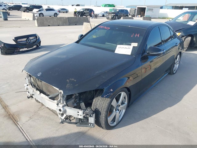 45452649 :رقم المزاد ، 55SWF8DB3KU283967 vin ، 2019 Mercedes-benz C 300 مزاد بيع
