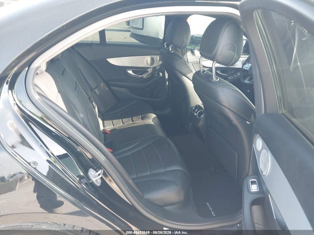 45452649 :رقم المزاد ، 55SWF8DB3KU283967 vin ، 2019 Mercedes-benz C 300 مزاد بيع