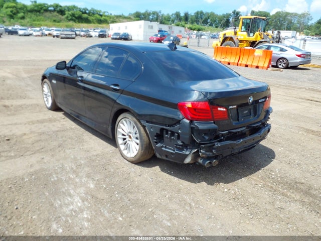 45452691 :رقم المزاد ، WBAXH5C58DDW15855 vin ، 2013 Bmw 528i Xdrive مزاد بيع