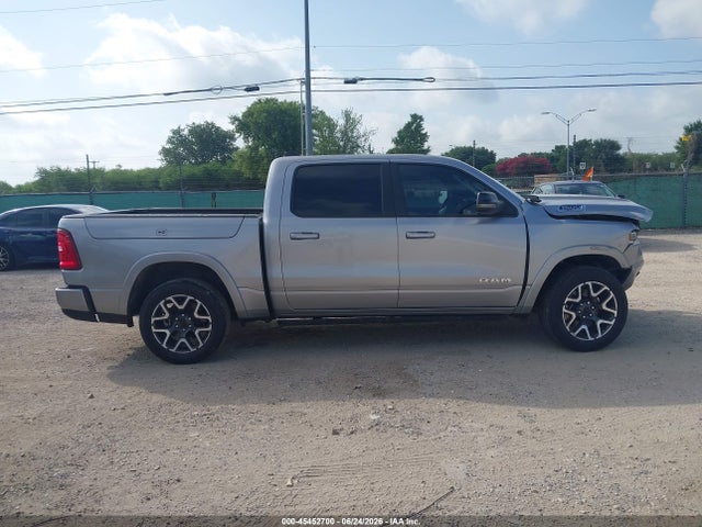 2025 Ram 1500 Laramie  4x4 5'7 Box მანქანა იყიდება აუქციონზე, vin: 1C6SRFJP4SN505209, აუქციონის ნომერი: 45452700