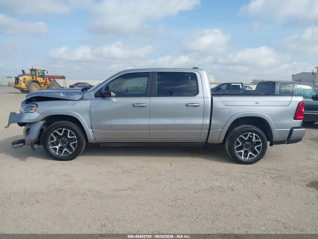 2025 Ram 1500 Laramie  4x4 5'7 Box მანქანა იყიდება აუქციონზე, vin: 1C6SRFJP4SN505209, აუქციონის ნომერი: 45452700