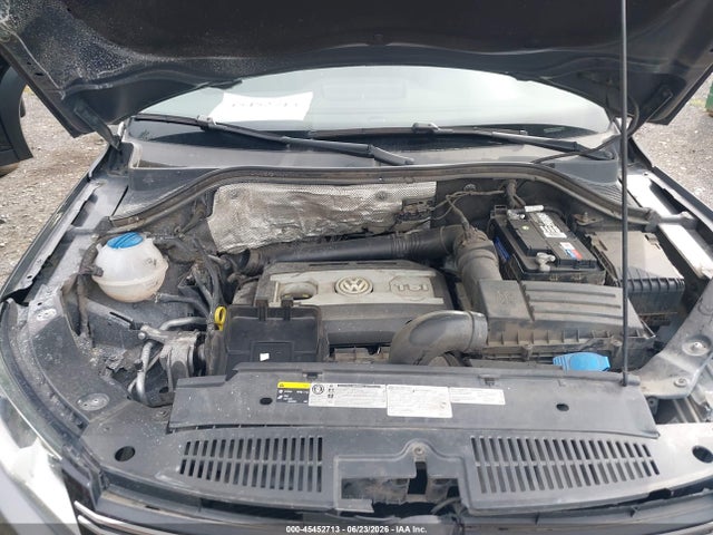 2015 Volkswagen Tiguan Se მანქანა იყიდება აუქციონზე, vin: WVGAV7AX7FW504802, აუქციონის ნომერი: 45452713