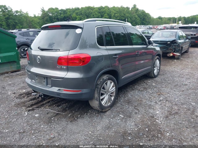 2015 Volkswagen Tiguan Se მანქანა იყიდება აუქციონზე, vin: WVGAV7AX7FW504802, აუქციონის ნომერი: 45452713