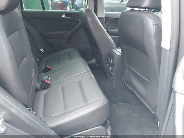 2015 Volkswagen Tiguan Se მანქანა იყიდება აუქციონზე, vin: WVGAV7AX7FW504802, აუქციონის ნომერი: 45452713