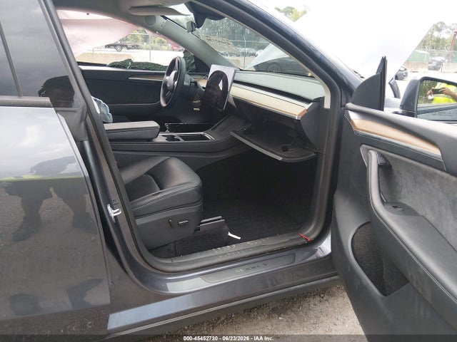 2023 Tesla Model Y Rwd მანქანა იყიდება აუქციონზე, vin: 7SAYGDED5PF945977, აუქციონის ნომერი: 45452730