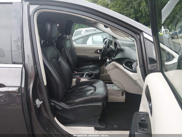 Продажа на аукционе авто 2019 Chrysler Pacifica Touring L, vin: 2C4RC1BG1KR680899, номер лота: 45452756