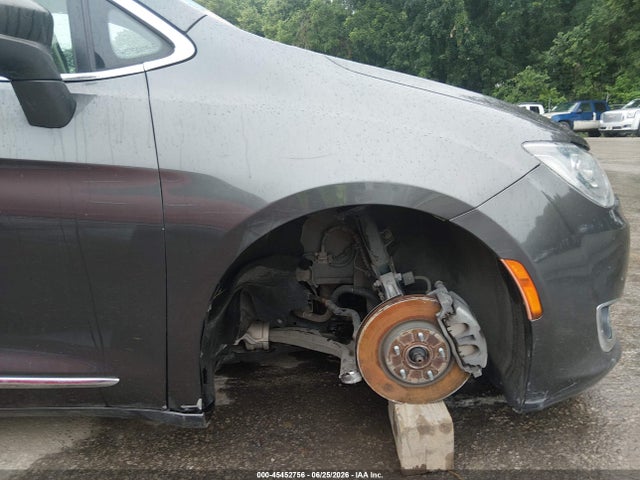 Продажа на аукционе авто 2019 Chrysler Pacifica Touring L, vin: 2C4RC1BG1KR680899, номер лота: 45452756