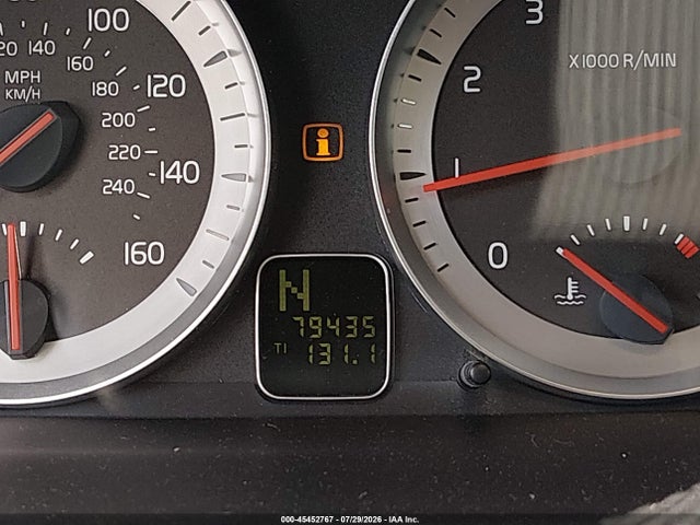 2011 Volvo C70 T5 (retail Only) მანქანა იყიდება აუქციონზე, vin: YV1672MC1BJ110049, აუქციონის ნომერი: 45452767