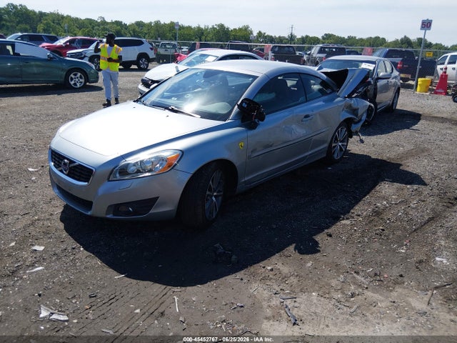 2011 Volvo C70 T5 (retail Only) მანქანა იყიდება აუქციონზე, vin: YV1672MC1BJ110049, აუქციონის ნომერი: 45452767