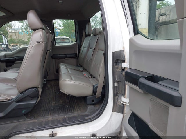 Продаж на аукціоні авто 2017 Ford F-550 Chassis Lariat/xl/xlt, vin: 1FD0X5GTXHEE49527, номер лоту: 45452838