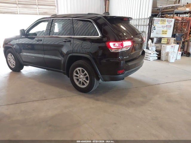1C4RJFAG4KC754233 Jeep Grand Cherokee Laredo E 4x4