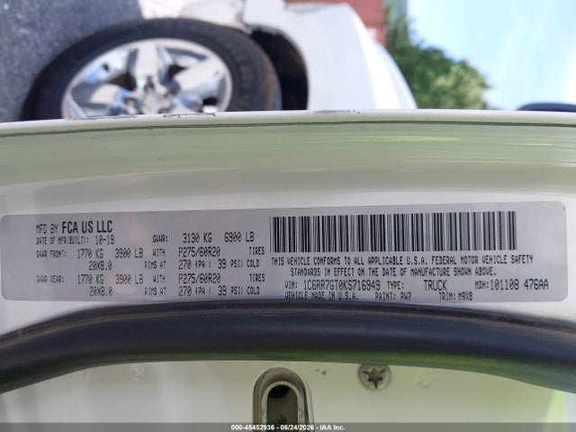 45452936 :رقم المزاد ، 1C6RR7GT0KS716949 vin ، 2019 Ram 1500 Classic Big Horn  4x4 6'4 Box مزاد بيع