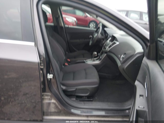 1G1PC5SB5F7267693 Chevrolet Cruze 1lt Auto
