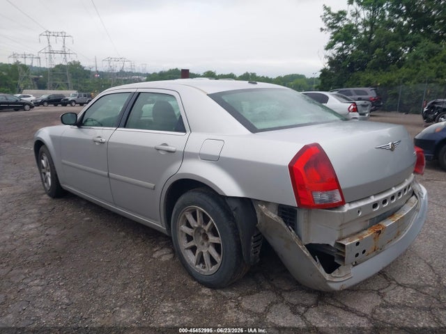 2007 Chrysler 300 Touring მანქანა იყიდება აუქციონზე, vin: 2C3KA53G87H896683, აუქციონის ნომერი: 45452995