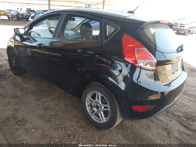 3FADP4EJ3JM111460 Ford FIESTA SE