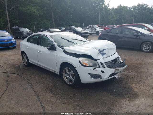 Aukcja sprzedaży 2012 Volvo S60 T5/t5 W/moonroof, vin: YV1622FS5C2127435, numer aukcji: 45453078