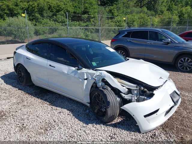 Продажа на аукционе авто 2018 Tesla Model 3 Long Range/performance, vin: 5YJ3E1EB5JF073866, номер лота: 45453087