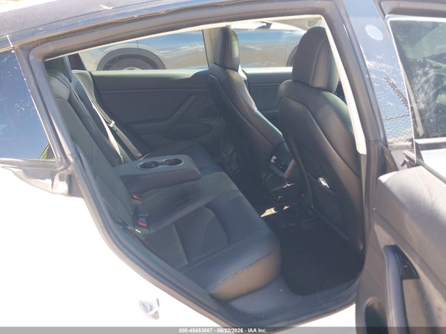 Продажа на аукционе авто 2018 Tesla Model 3 Long Range/performance, vin: 5YJ3E1EB5JF073866, номер лота: 45453087