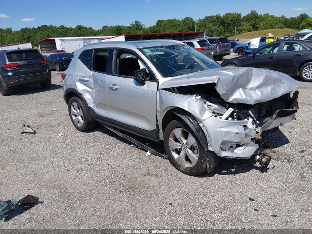 Продажа на аукционе авто 2019 Volvo Xc40 T5 Momentum, vin: YV4162UK4K2143323, номер лота: 45453099