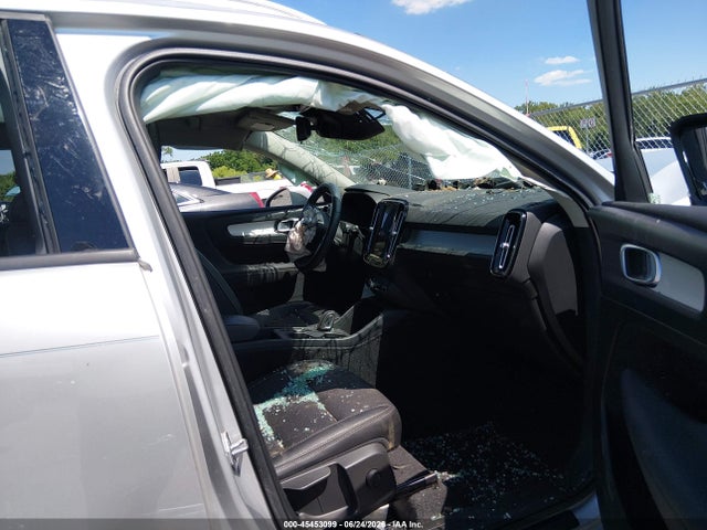 Aukcja sprzedaży 2019 Volvo Xc40 T5 Momentum, vin: YV4162UK4K2143323, numer aukcji: 45453099
