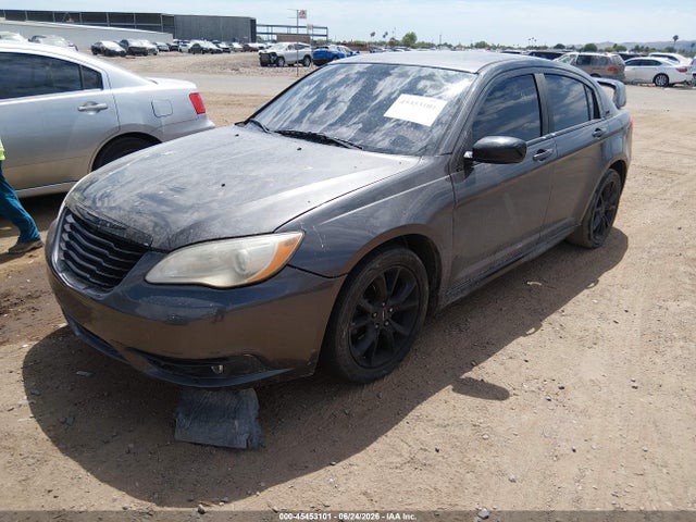 Продаж на аукціоні авто 2014 Chrysler 200 Limited, vin: 1C3CCBCG5EN192071, номер лоту: 45453101