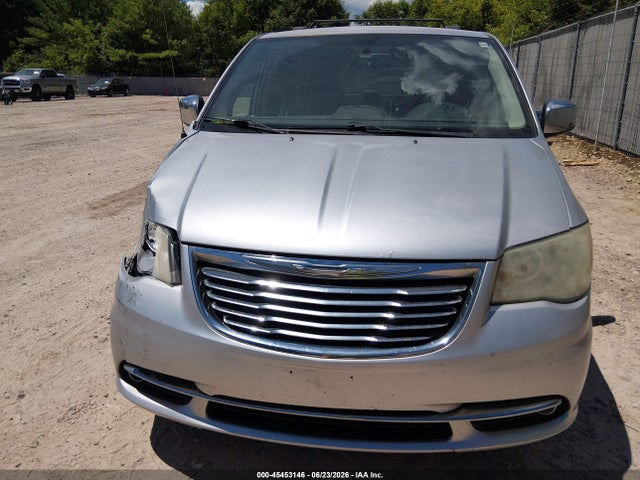 45453146 :رقم المزاد ، 2A4RR8DG7BR703116 vin ، 2011 Chrysler Town & Country Touring-l مزاد بيع