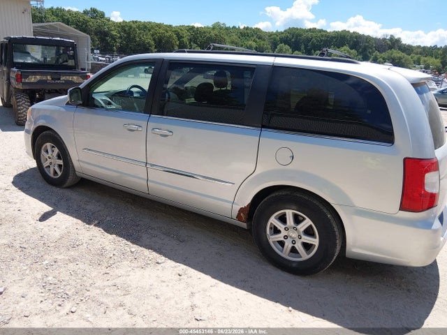 45453146 :رقم المزاد ، 2A4RR8DG7BR703116 vin ، 2011 Chrysler Town & Country Touring-l مزاد بيع