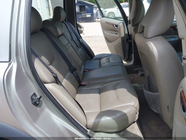 45453174 :رقم المزاد ، YV1SZ592551179499 vin ، 2005 Volvo Xc70 2.5t A Awd/2.5t A Awd Sr مزاد بيع
