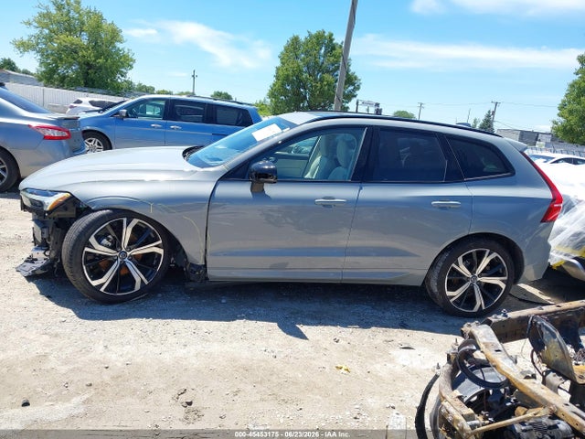 45453175 :رقم المزاد ، YV4M12RM1S1122246 vin ، 2025 Volvo Xc60 B5 Ultra مزاد بيع