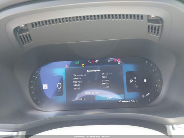 45453175 :رقم المزاد ، YV4M12RM1S1122246 vin ، 2025 Volvo Xc60 B5 Ultra مزاد بيع
