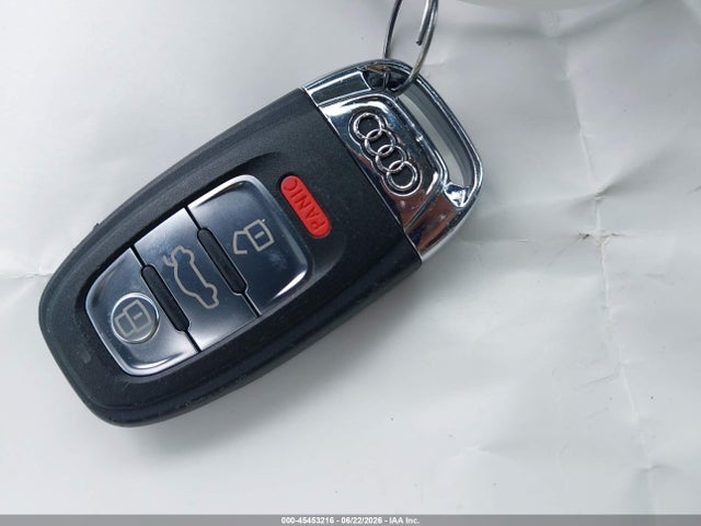 45453216 :رقم المزاد ، WAUFFAFL5FN005140 vin ، 2015 Audi A4 2.0t Premium مزاد بيع