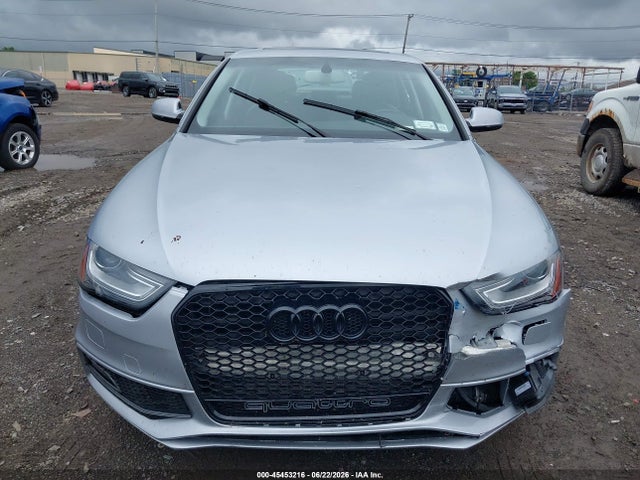 45453216 :رقم المزاد ، WAUFFAFL5FN005140 vin ، 2015 Audi A4 2.0t Premium مزاد بيع