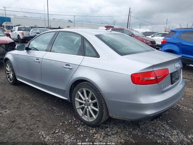 45453216 :رقم المزاد ، WAUFFAFL5FN005140 vin ، 2015 Audi A4 2.0t Premium مزاد بيع