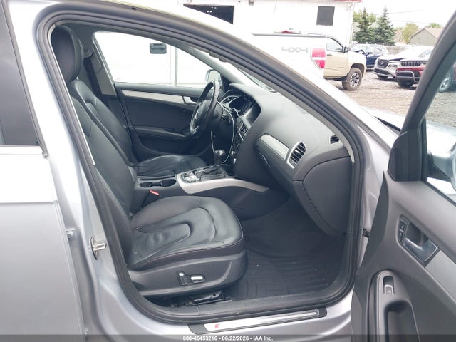 45453216 :رقم المزاد ، WAUFFAFL5FN005140 vin ، 2015 Audi A4 2.0t Premium مزاد بيع