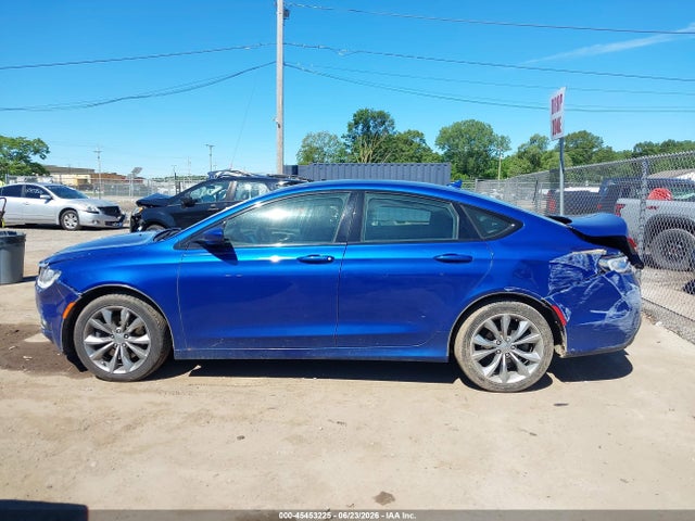 Продаж на аукціоні авто 2016 Chrysler 200 S, vin: 1C3CCCBG9GN101572, номер лоту: 45453225