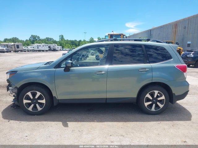 Продажа на аукционе авто 2017 Subaru Forester 2.5i Premium, vin: JF2SJAEC7HH442755, номер лота: 45453264
