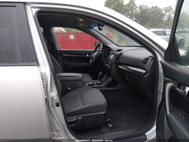 45453271 :رقم المزاد ، 5XYKT3A62DG394458 vin ، 2013 Kia Sorento Lx مزاد بيع