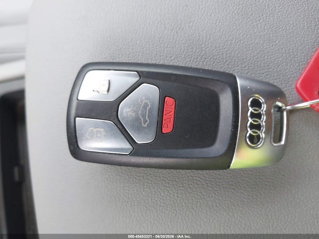 Продаж на аукціоні авто 2022 Audi Q5 Premium Plus 45 Tfsi S Line Quattro S Tronic, vin: WA1EAAFY9N2079258, номер лоту: 45453321